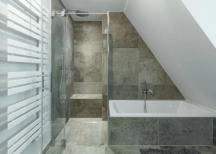 Emmas Hues Semesterbostad Oldsum