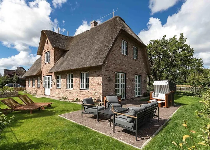 Semesterbostad Emmas Hues Oldsum